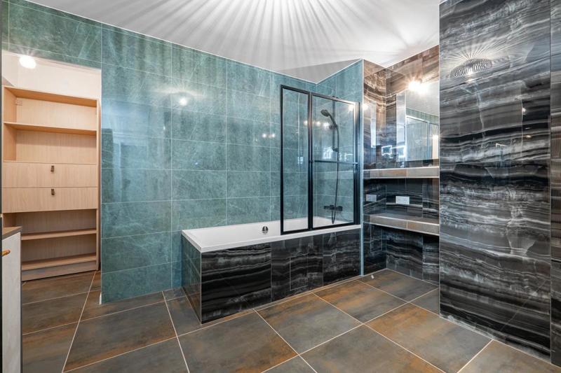 Appartement - 128 m² - 4 pièces