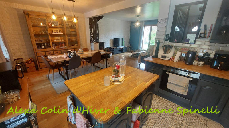 Maison - 140 m² - 6 pièces