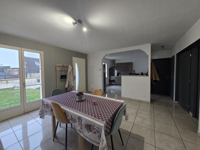 Maison - 76 m² - 4 pièces