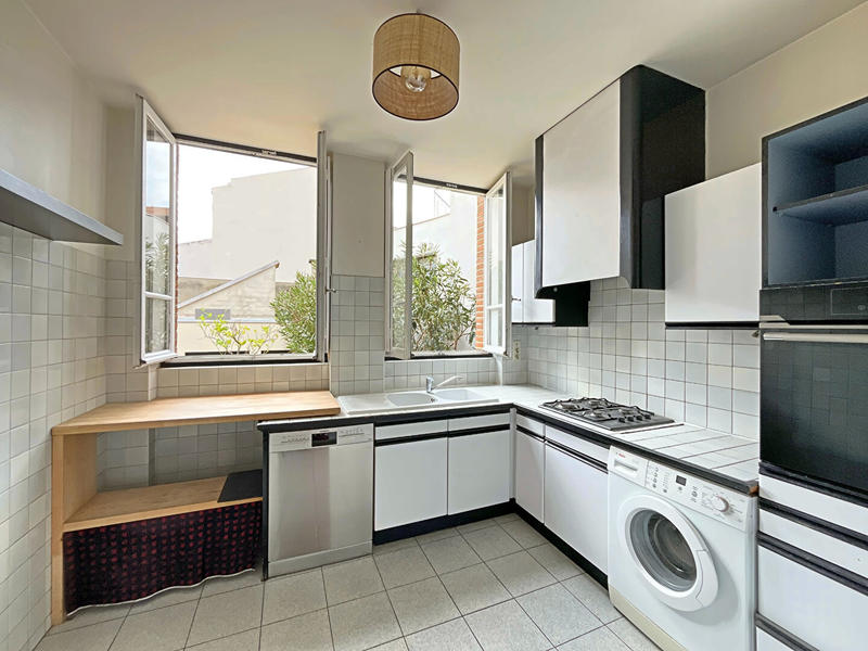 Appartement - 98 m² - 4 pièces