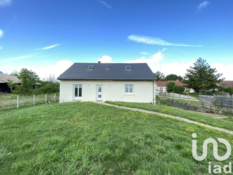 Maison - 93 m² - 5 pièces