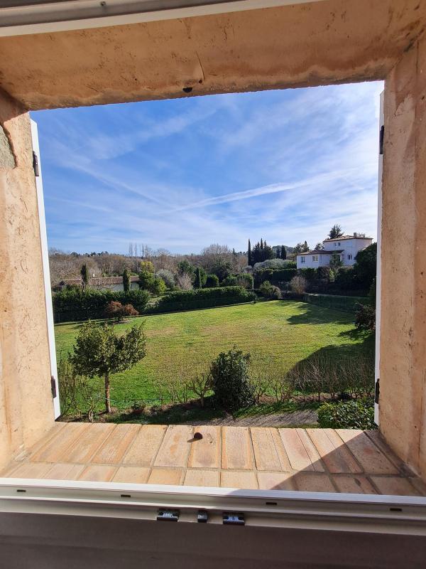 Appartement - 119 m² - 4 pièces