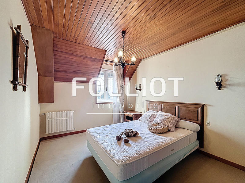 Maison - 152 m² - 7 pièces