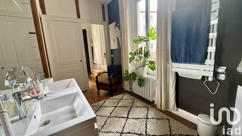 Maison - 190 m² - 8 pièces