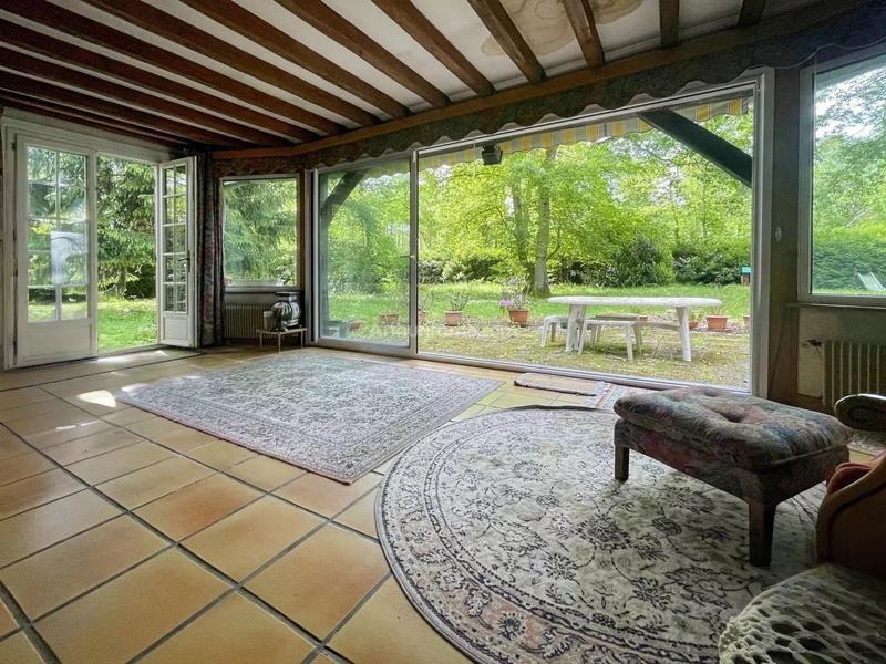 Maison - 200 m² - 8 pièces