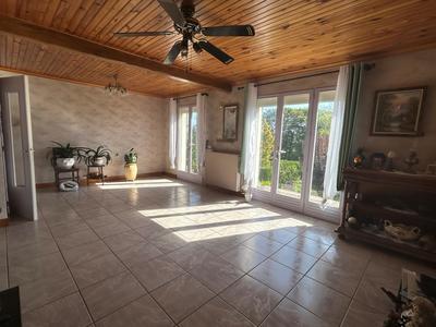 Maison - 145 m² - 6 pièces