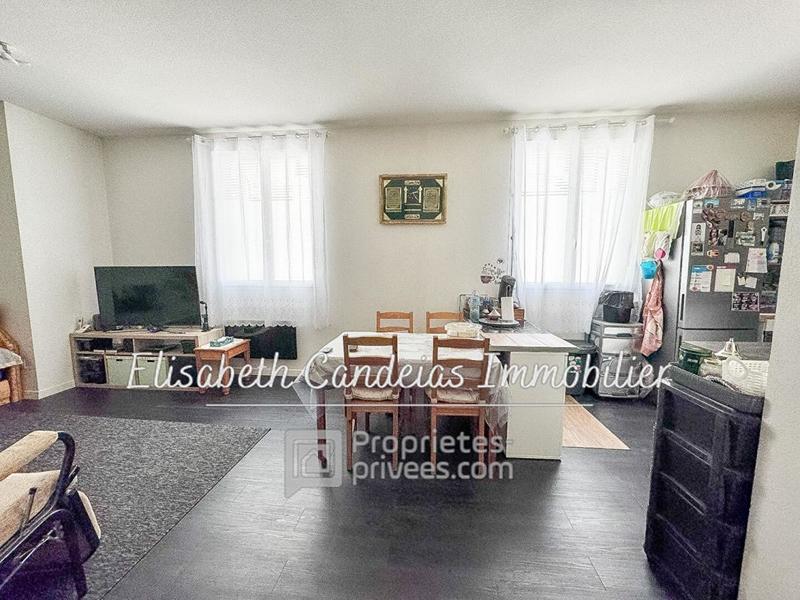 Immeuble - 272 m² - 14 pièces