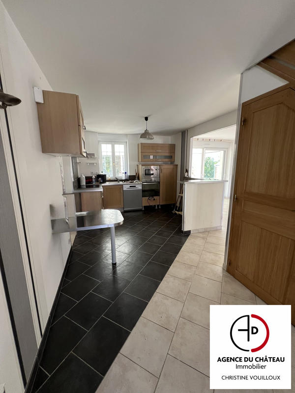 Maison traditionnelle - 310 m² - 6 pièces