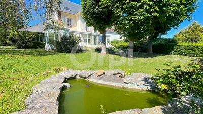 Maison de maîtres - 230 m² - 9 pièces