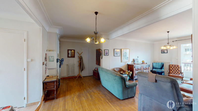 Appartement - 80 m² - 3 pièces