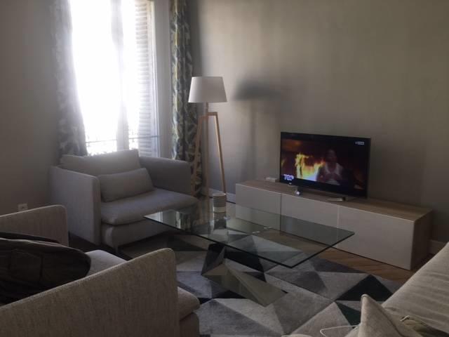 Appartement - 80 m² - 3 pièces