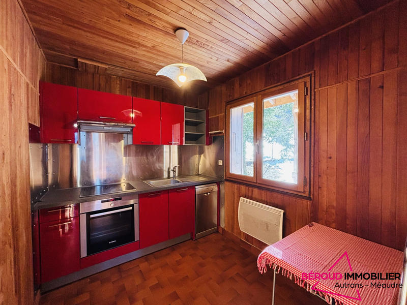 Châlet - 91 m² - 6 pièces