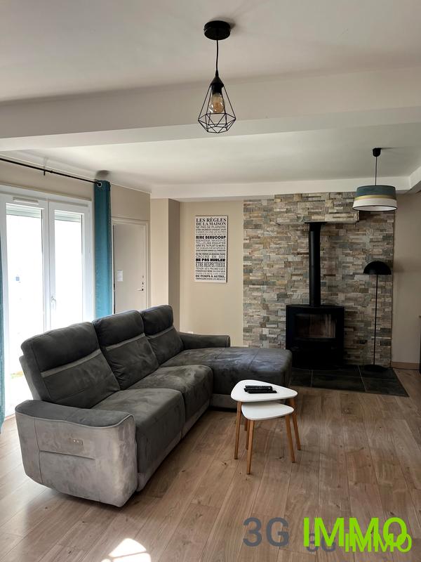 Maison - 104 m² - 4 pièces