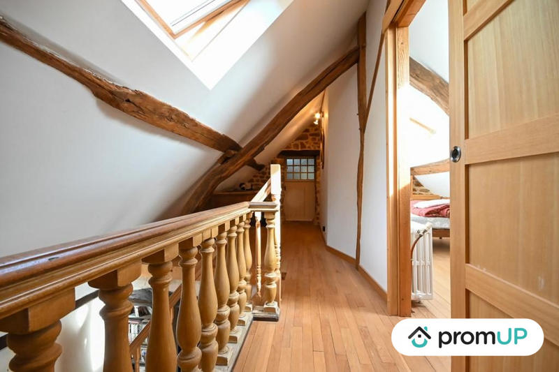 Maison ancienne - 240 m² - 8 pièces