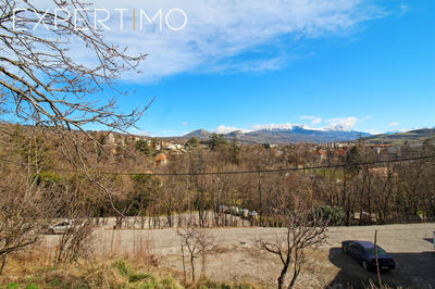 Terrain - 1 051 m²