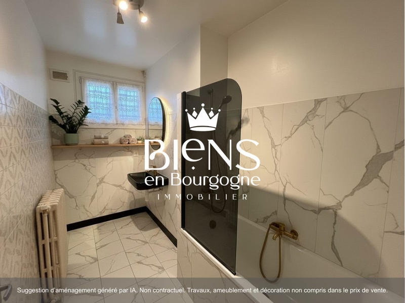 Maison - 85 m² - 6 pièces