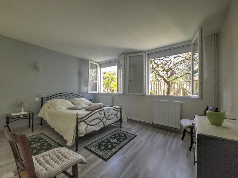 Maison - 97 m² - 3 pièces