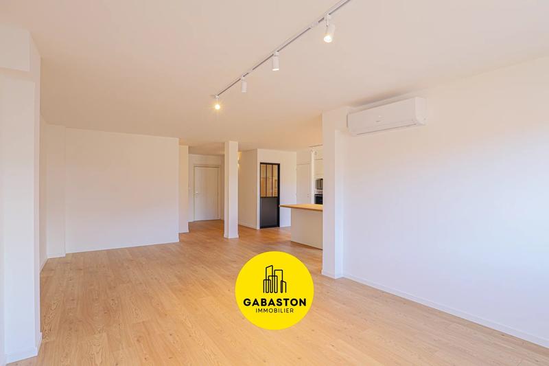 Appartement - 88 m² - 4 pièces