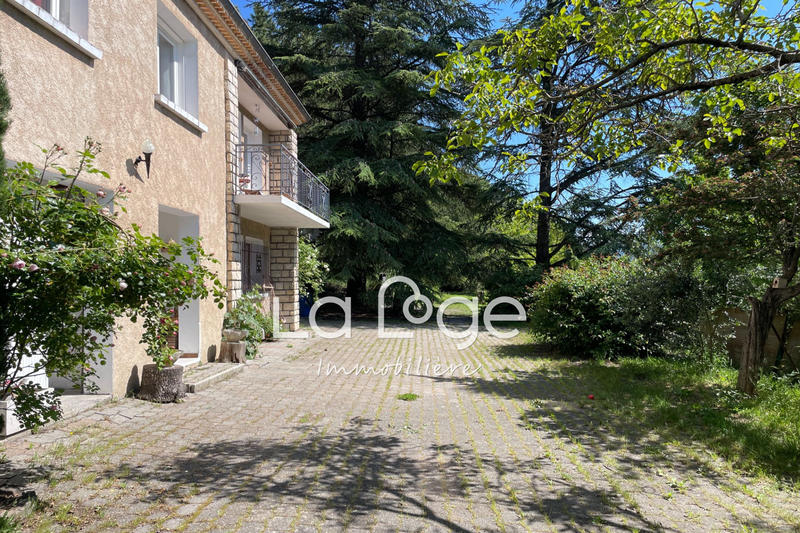 Maison - 129 m² - 5 pièces