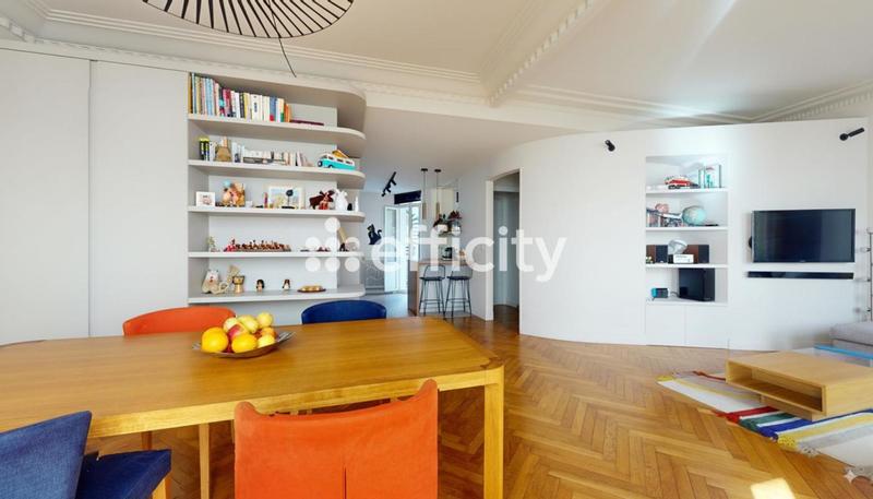 Appartement - 104 m² - 4 pièces