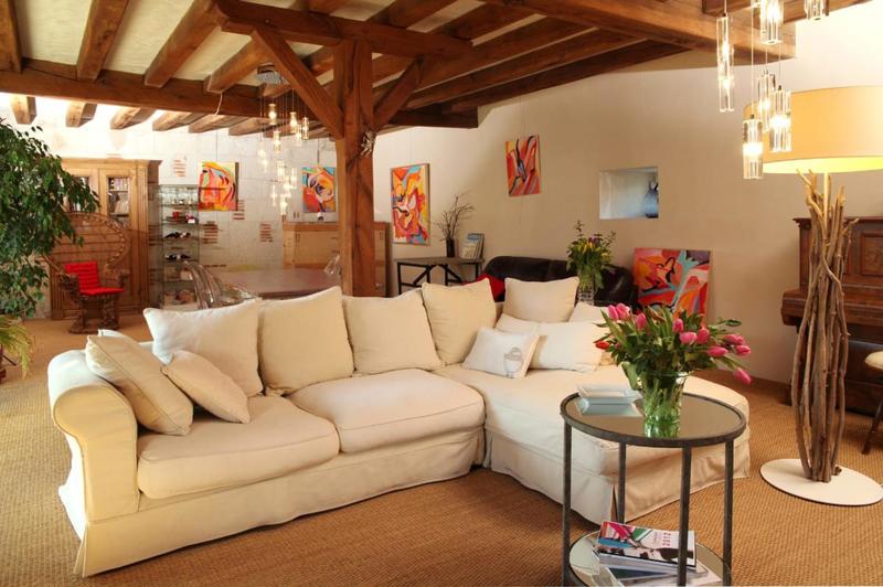 Maison - 250 m² - 9 pièces