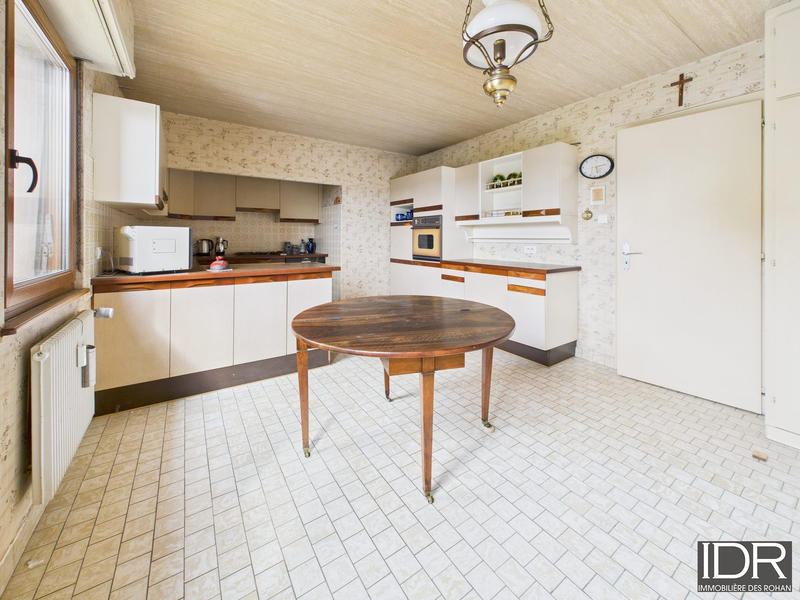 Appartement - 168 m² - 5 pièces