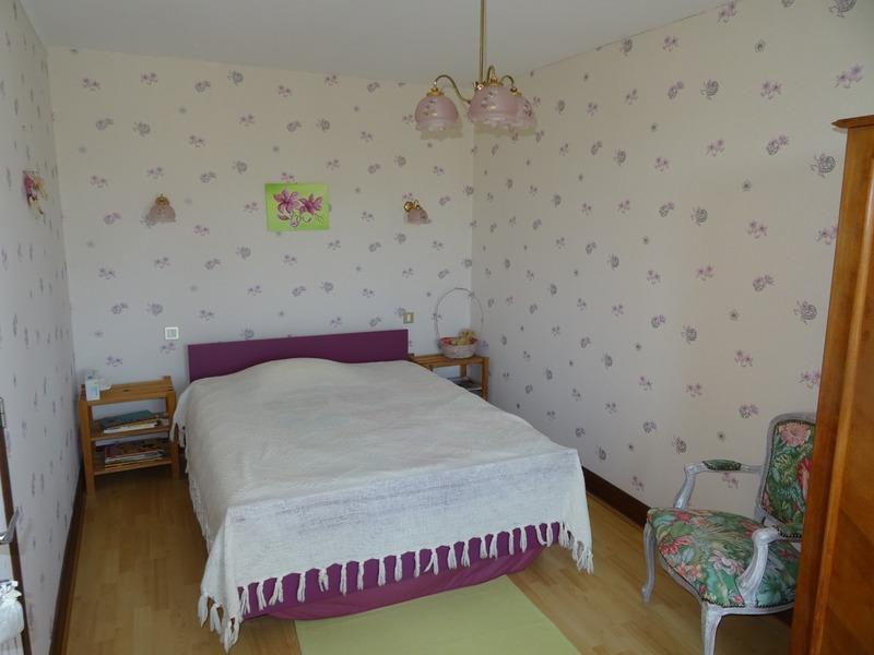 Maison en pierre - 238 m² - 8 pièces