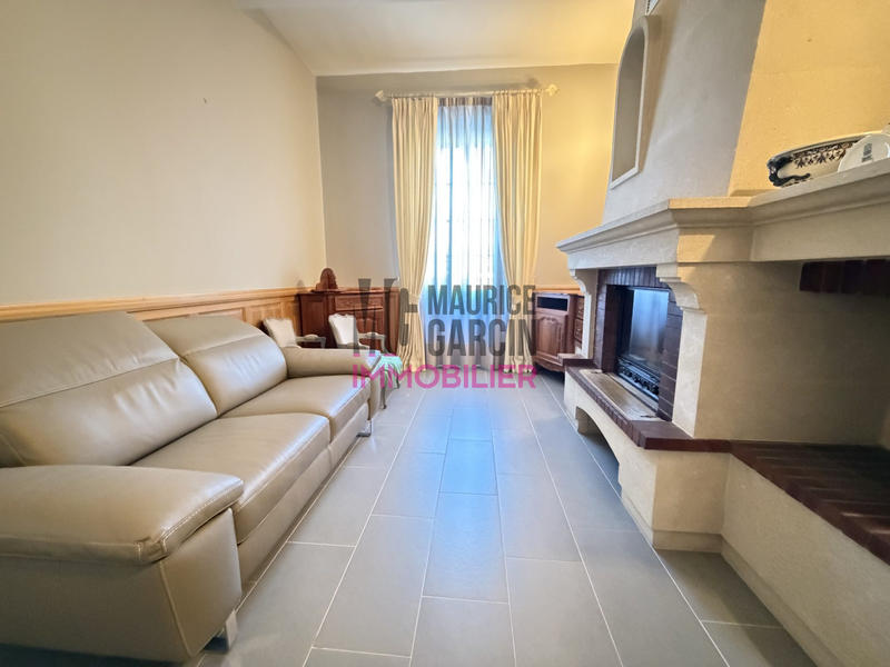 Maison - 174 m² - 7 pièces