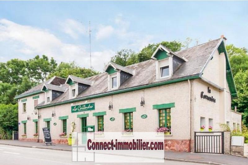 Maison - 300 m² - 10 pièces