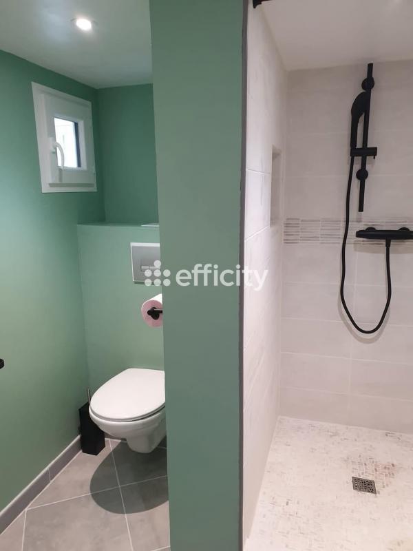 Maison - 101 m² - 5 pièces