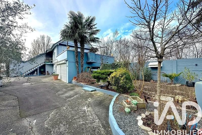 Maison - 150 m² - 5 pièces