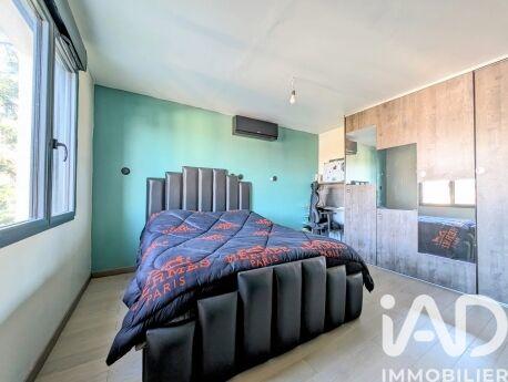 Maison - 185 m² - 7 pièces