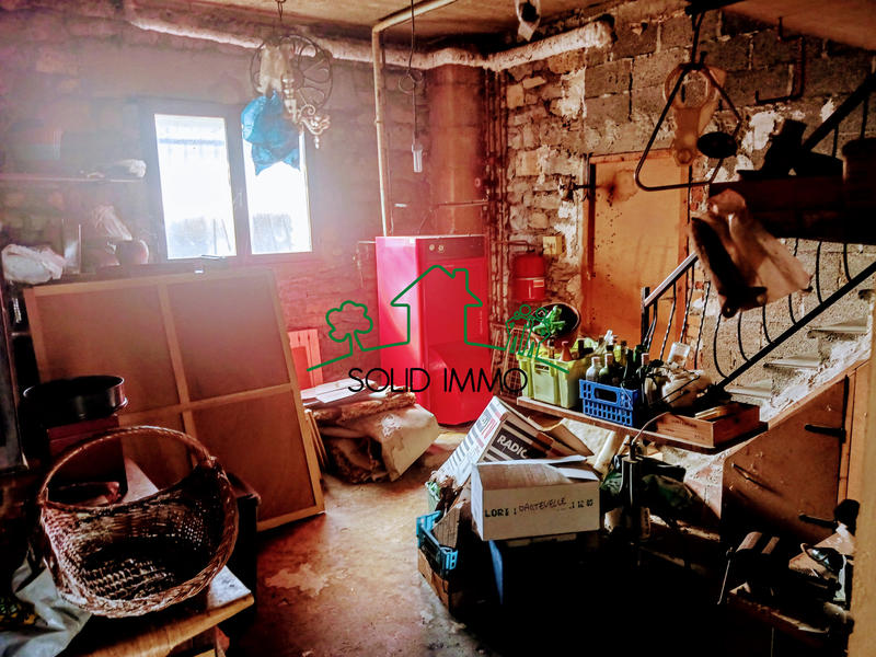 Maison - 185 m² - 9 pièces