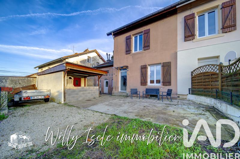 Maison - 81 m² - 5 pièces