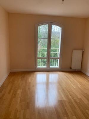 Appartement - 89 m² - 4 pièces