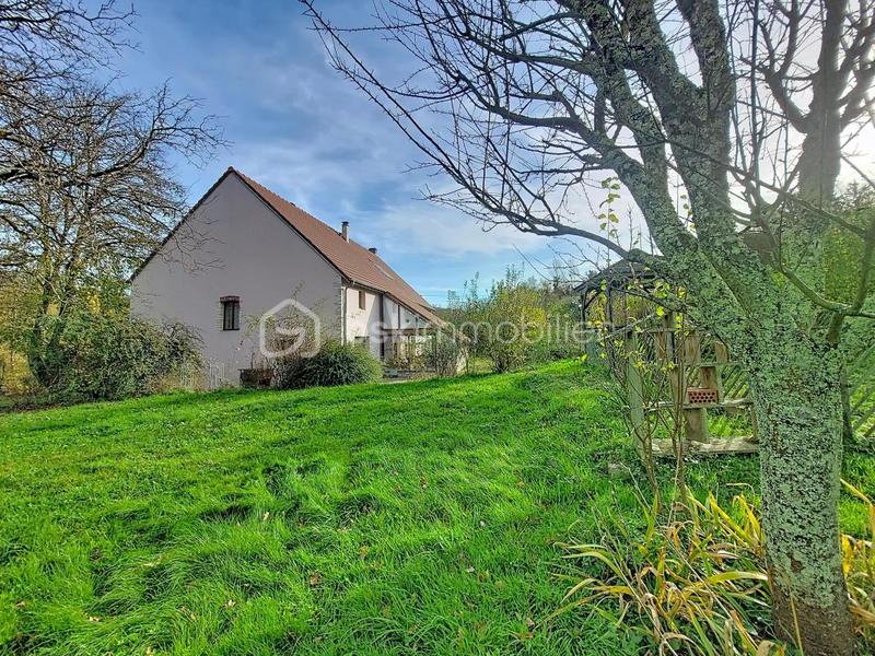 Propriété - 326 m² - 10 pièces