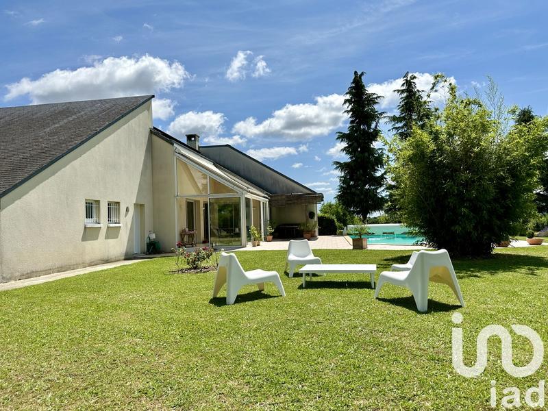 Maison - 181 m² - 6 pièces