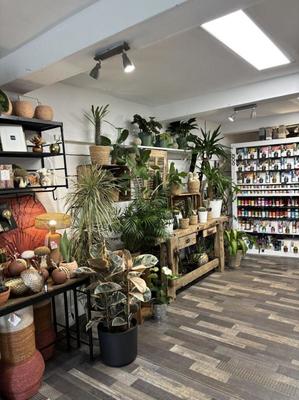 Fonds de commerce - Magasins - 90 m²