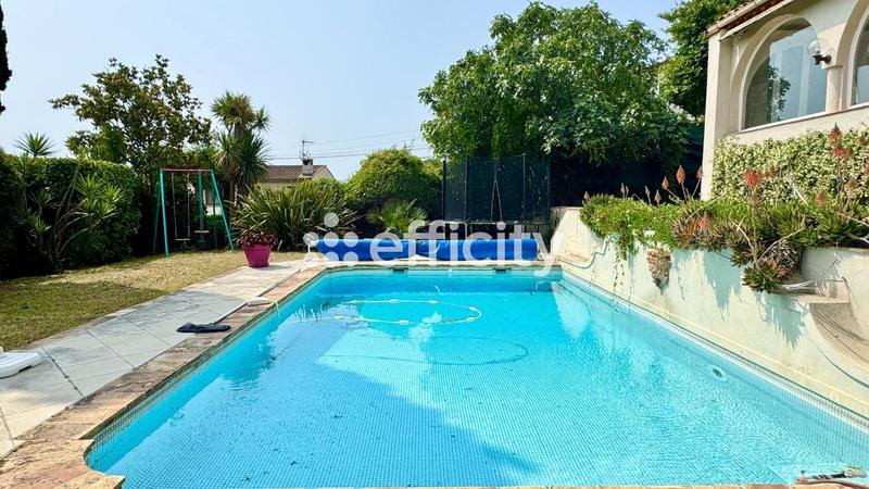 Maison - 150 m² - 6 pièces