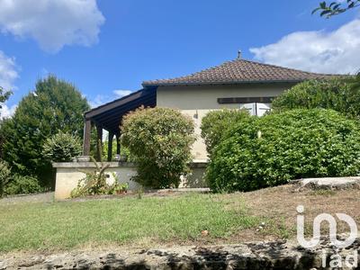 Maison - 126 m² - 7 pièces