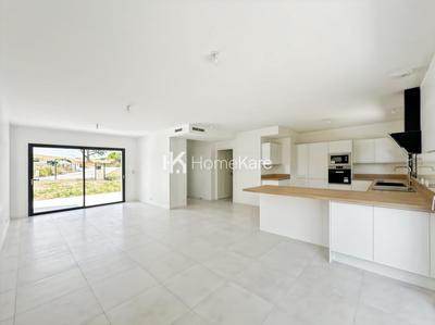 Maison - 122 m² - 5 pièces