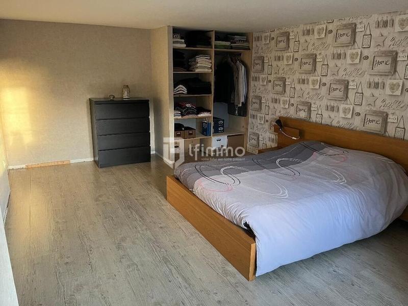 Moulin - 131 m² - 4 pièces