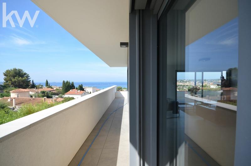 Appartement - 130 m² - 4 pièces