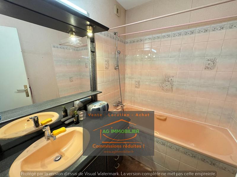 Appartement - 77 m² - 3 pièces