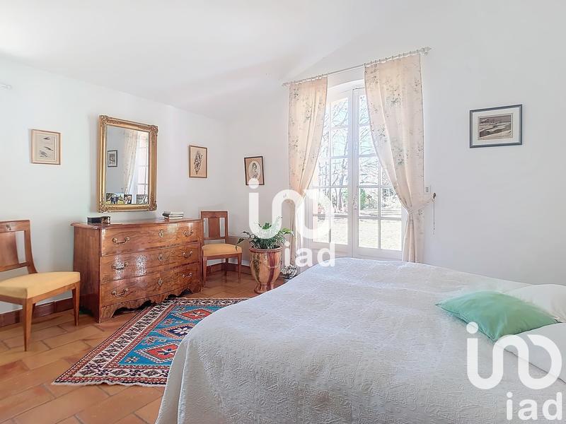 Maison - 188 m² - 11 pièces