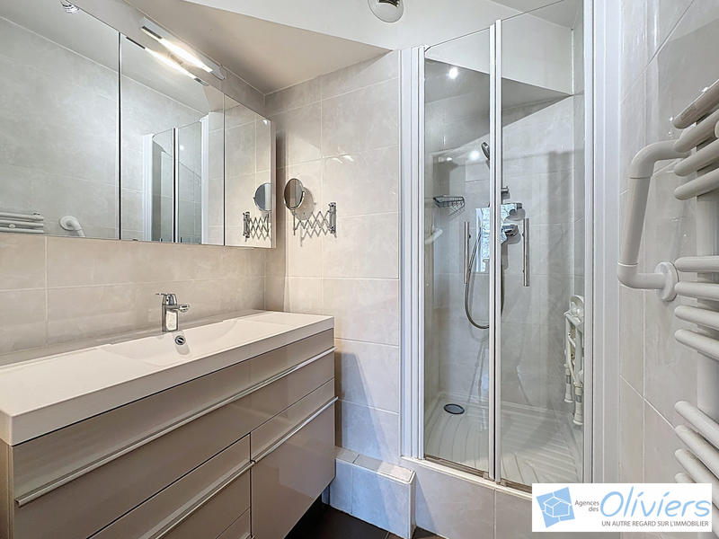 Appartement - 87 m² - 4 pièces