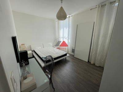 Appartement - 83 m² - 4 pièces