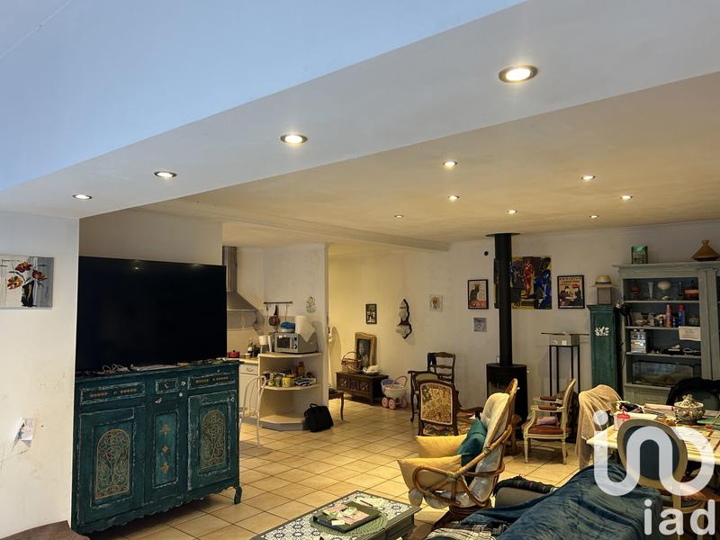 Maison - 200 m² - 6 pièces