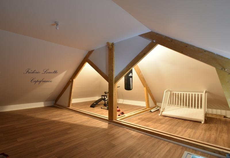 Maison - 230 m² - 7 pièces