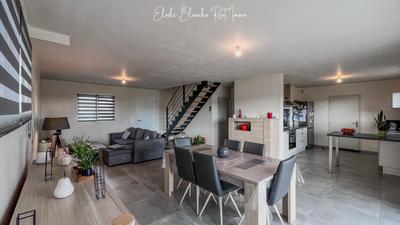 Maison - 110 m² - 6 pièces